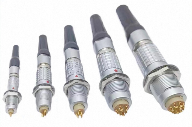 원형 항공 플러그